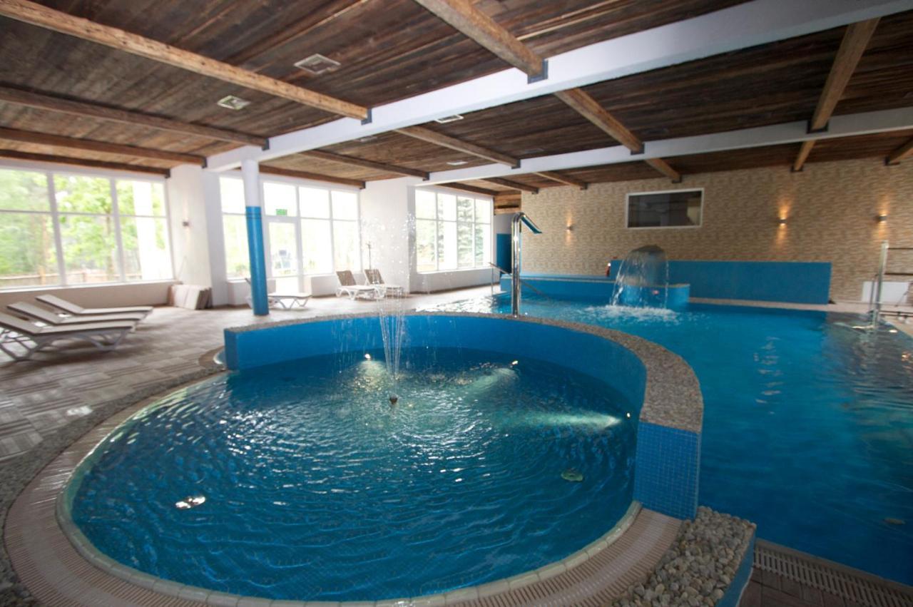 Cztery Wiatry Aparthotel Korytnica (Staszow) Exterior foto